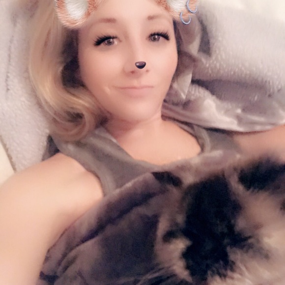 Meet your Posher, Libby - Picture 4 of 16